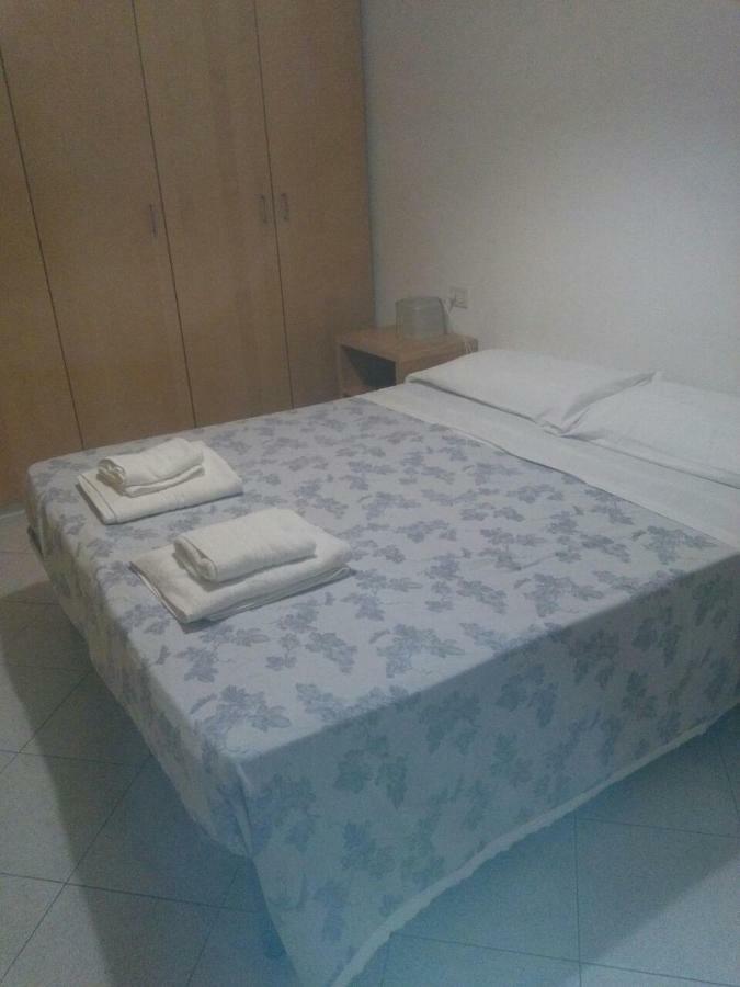 Residence Il Pino Saronno Eksteriør billede