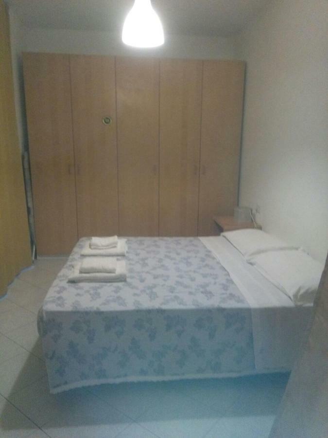 Residence Il Pino Saronno Eksteriør billede